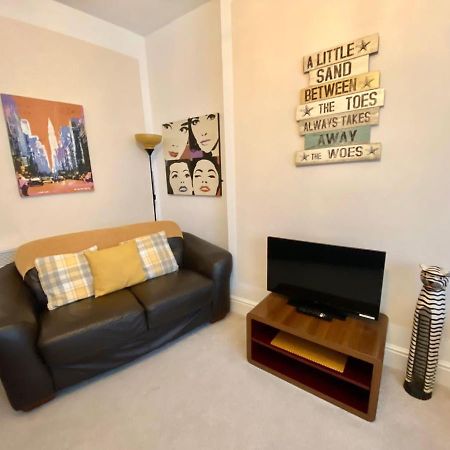 Blackpool Abode - The Buttercup Suite 외부 사진