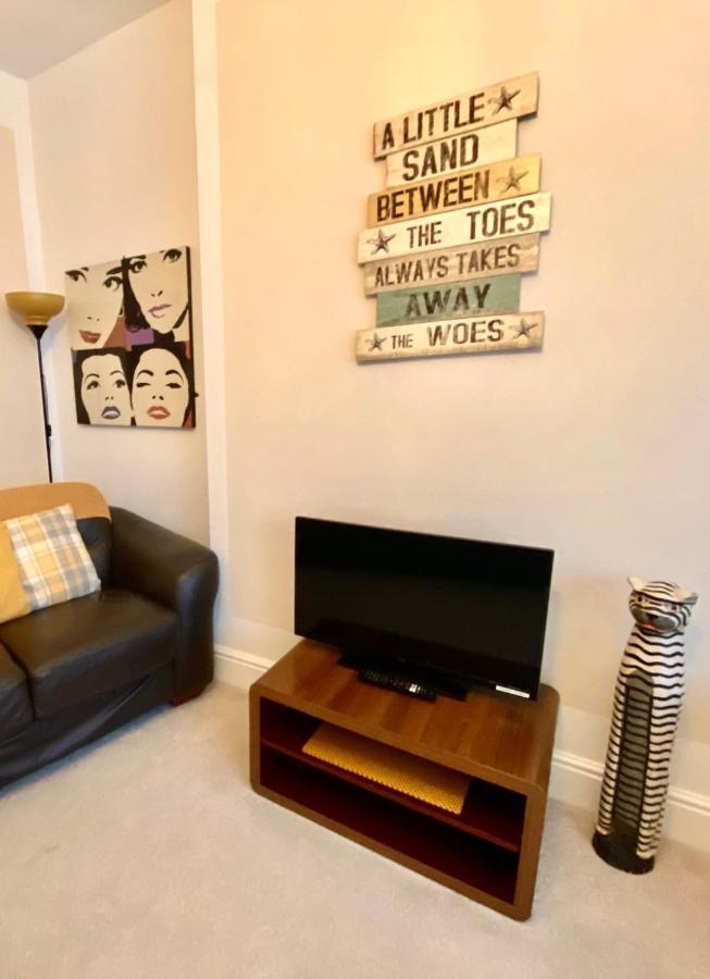 Blackpool Abode - The Buttercup Suite 외부 사진